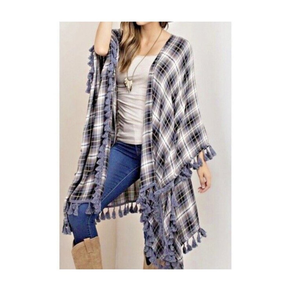 KORI American Blue and Black Plaid Tassel Trim Over Sized Kimono Womens Small